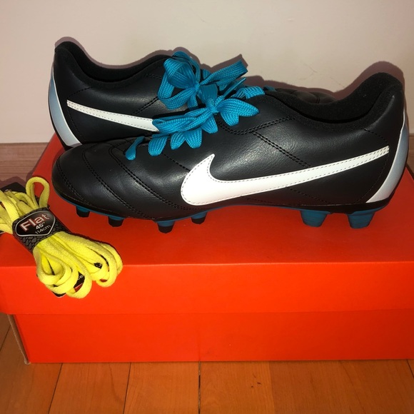 Nike Shoes - WOMENS: Nike Tiempo Rio Fg Soccer Cleats